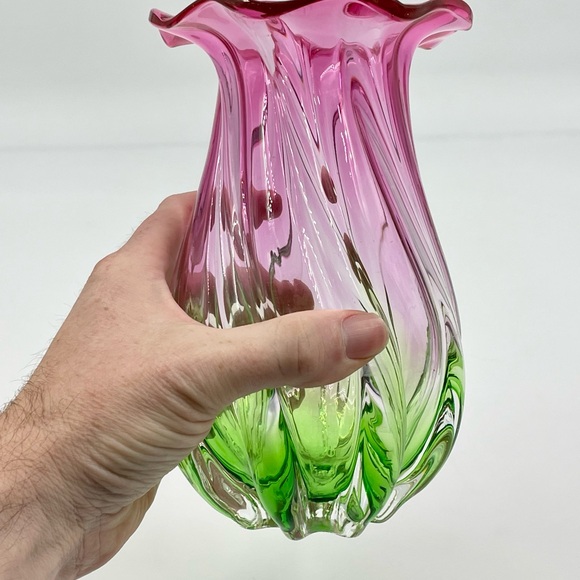 Teleflora Gift Violet Green Swirl Vase (Made in China) - Picture 3 of 11